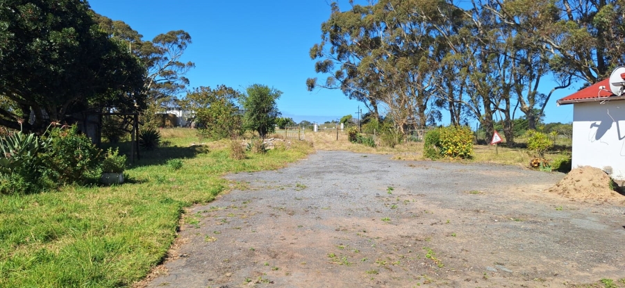 Commercial Property for Sale in Cove Ridge East Eastern Cape